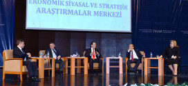 TESAM “21. YÜZYIL TÜRKİYE’Sİ İÇİN YENİ ANAYASA” BAŞLIKLI PANEL’İNİ GERÇEKLEŞTİRDİ