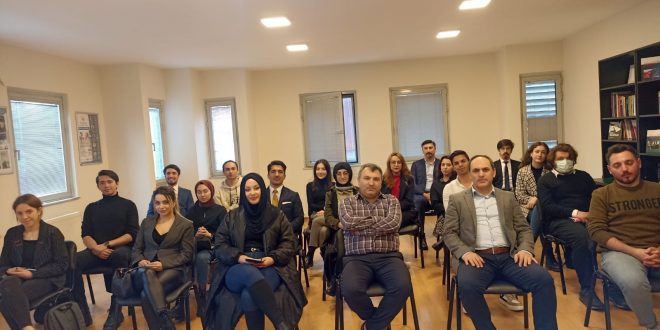 TESAM Hukuk Akademisi 2022 “Klasik Hukuktan Dijital Hukuka Geçiş” TESAM Ataşehir Genel Merkez’de Yüz Yüze Gerçekleşti