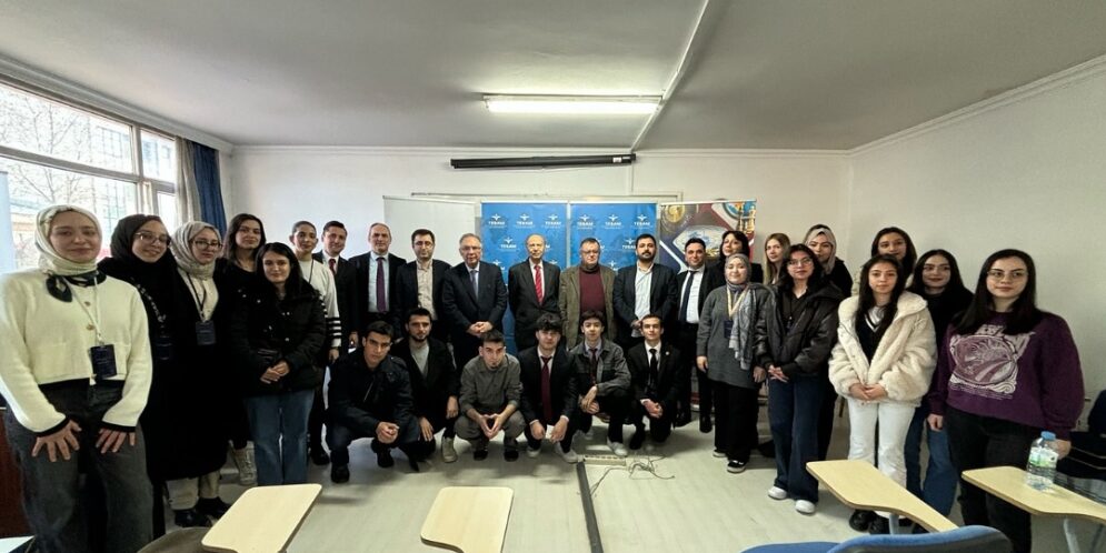 “Dışişlerinde Diplomat Olmak” Semineri Ankara’da da Büyük İlgi Gördü!